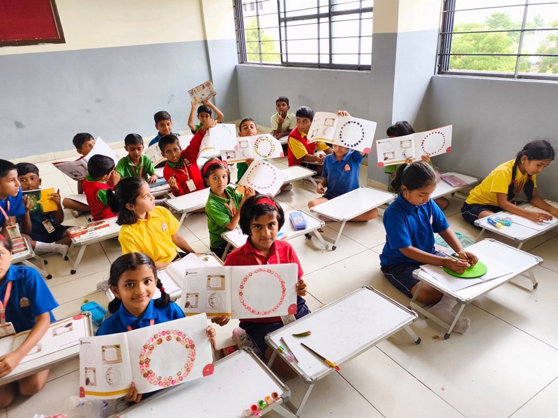 Creative Minds at Work!