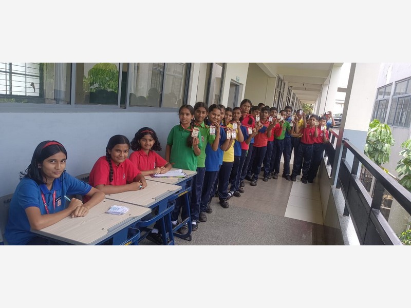 Desh Apnayen Actizen Club – Mock Election